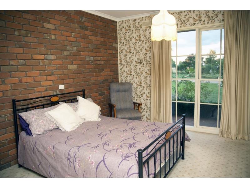 85 Willis Little Drive, Benalla VIC 3672
