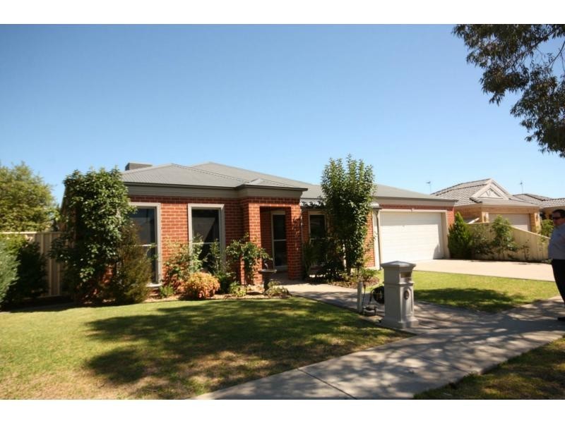 6 Schulz Street, Benalla VIC 3672