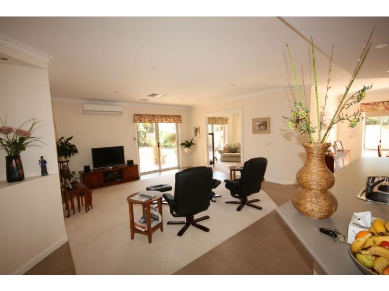 6 Schulz Street, Benalla VIC 3672