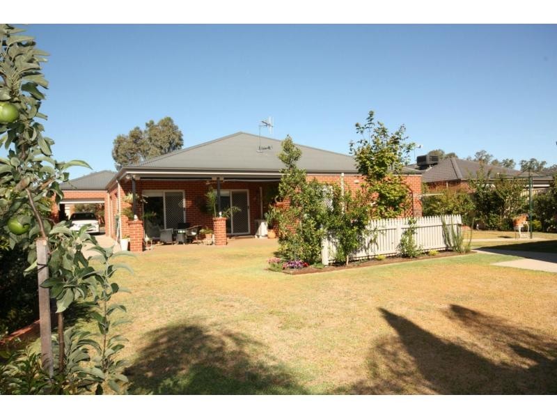 6 Schulz Street, Benalla VIC 3672