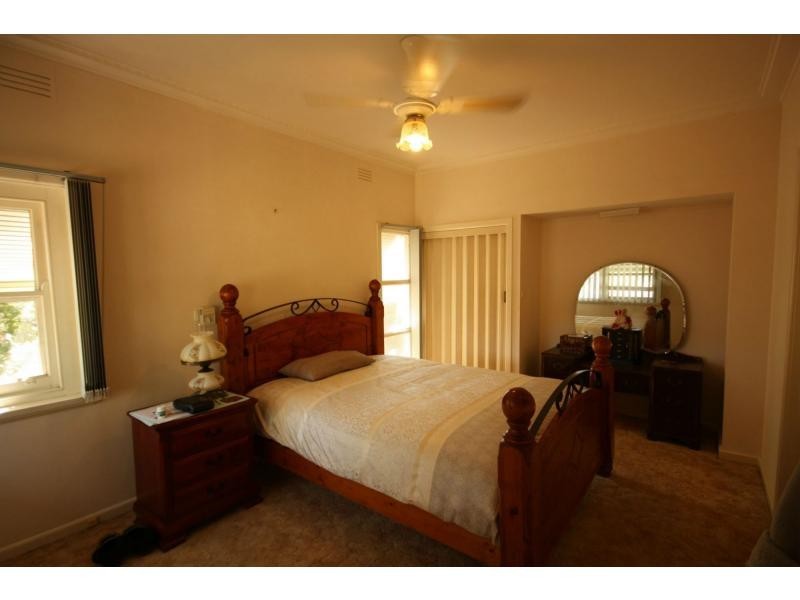 77 Clarke Street, Benalla VIC 3672