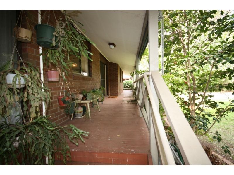 14 Neil Avenue, Benalla VIC 3672