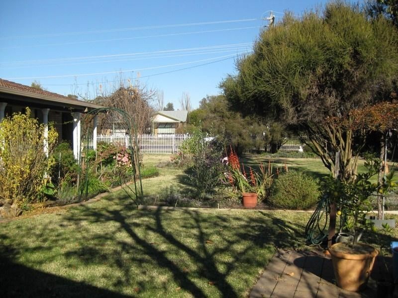 34 Shadforth Street, Benalla VIC 3672