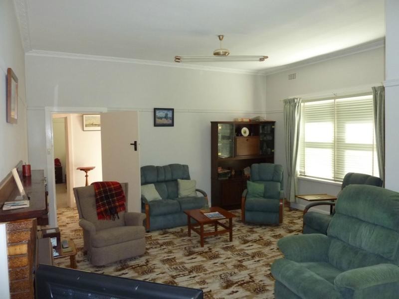 30 Smythe Street, Benalla VIC 3672