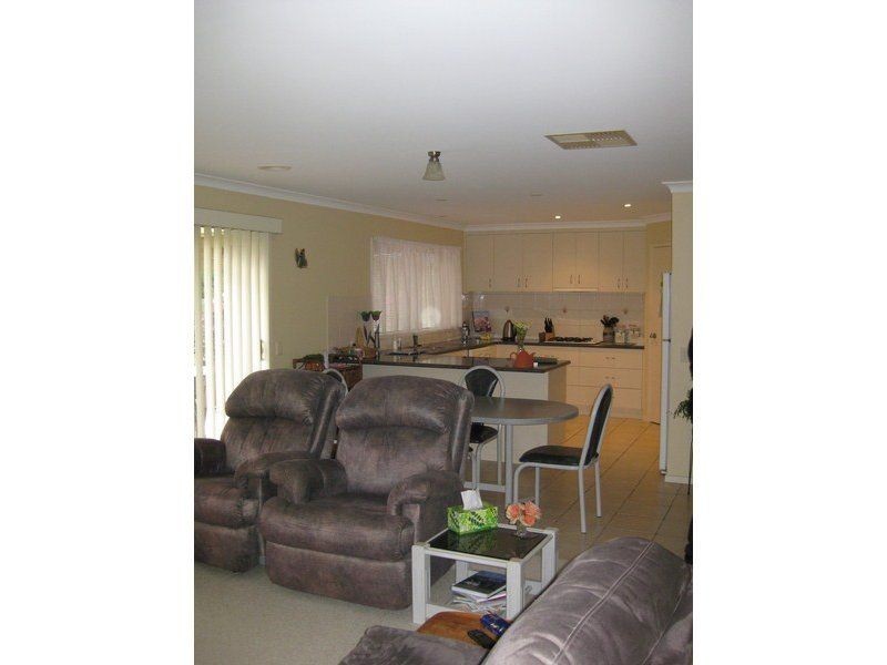 31 Noarana Drive, Benalla VIC 3672