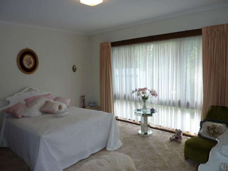 2 Ackerly Avenue, Benalla VIC 3672
