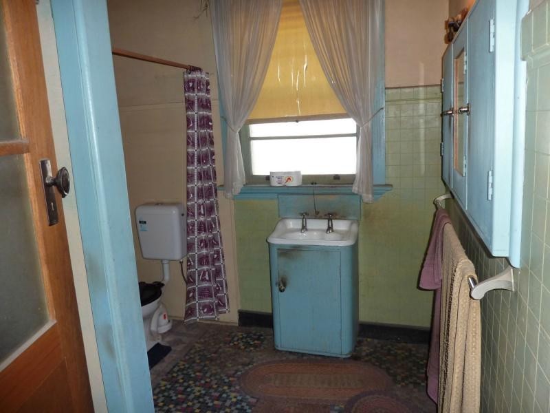 10 Tomkins Parade, Benalla VIC 3672