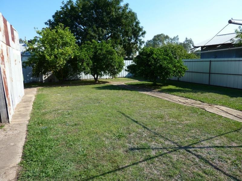 10 Tomkins Parade, Benalla VIC 3672