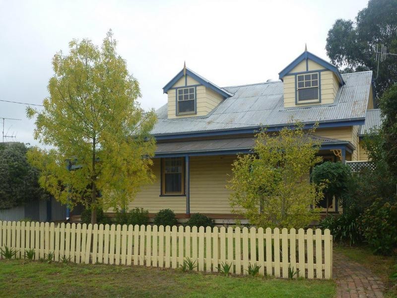 12 White Street, Benalla VIC 3672