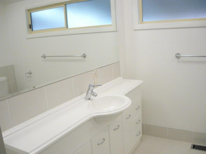 12 White Street, Benalla VIC 3672