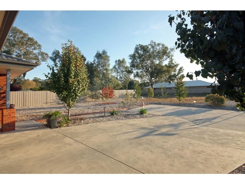 19 Carlyle Street, Benalla VIC 3672