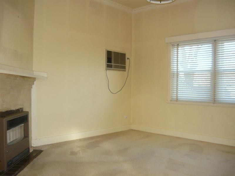 26 Charles Street, Benalla VIC 3672