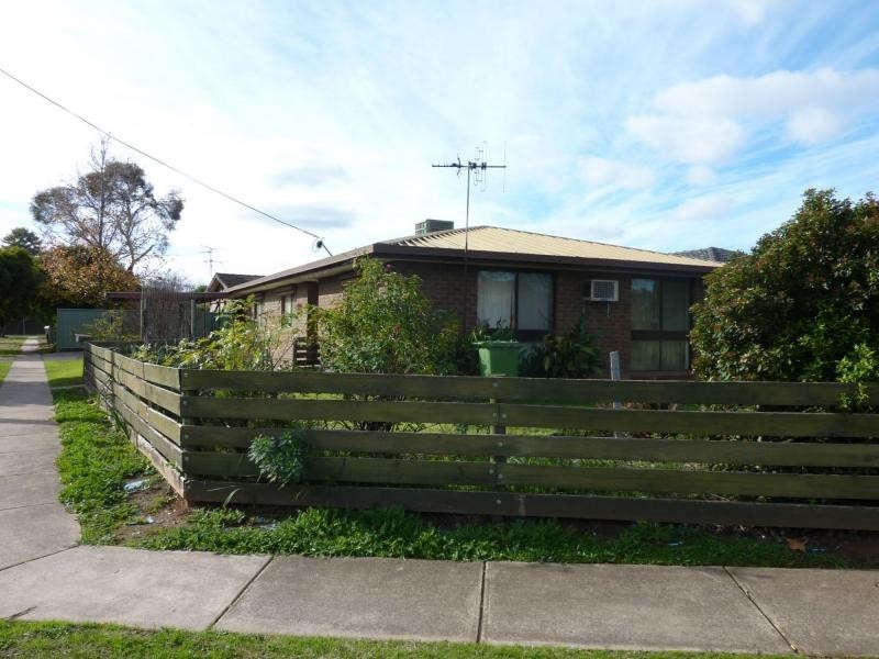 1 Hakea Court, Benalla VIC 3672