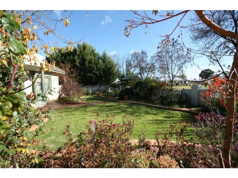 49 Wedge Street, Benalla VIC 3672