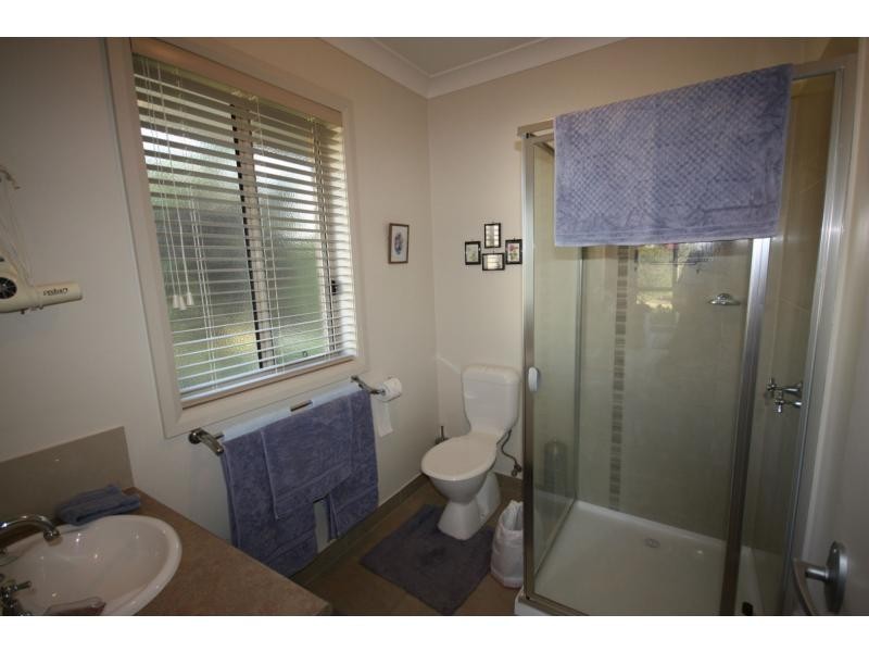 67 Olivers Road, Benalla VIC 3672