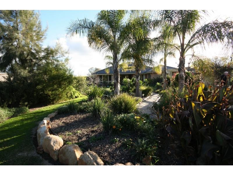 67 Olivers Road, Benalla VIC 3672