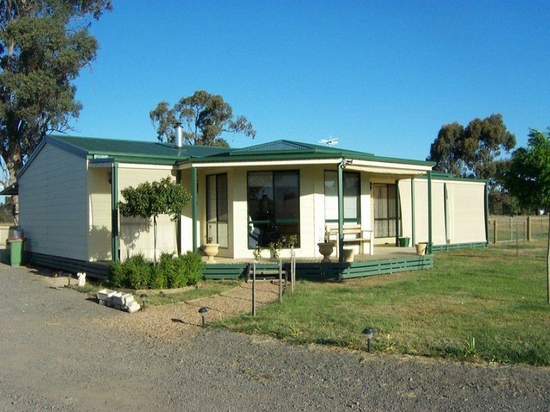 352 Goomalibee Road, Benalla VIC 3672