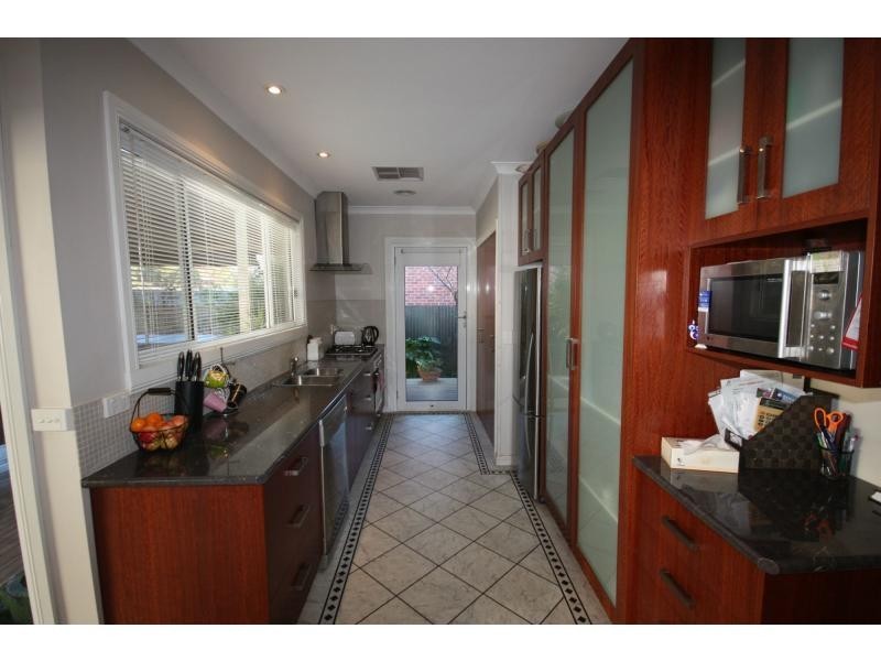 24 Benson Street, Benalla VIC 3672