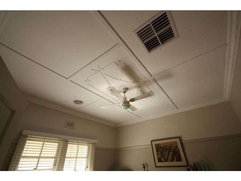 24 Benson Street, Benalla VIC 3672