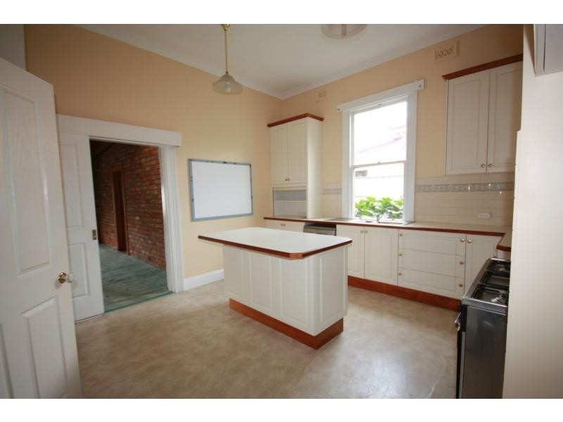 13 Lavery Street, Benalla VIC 3672