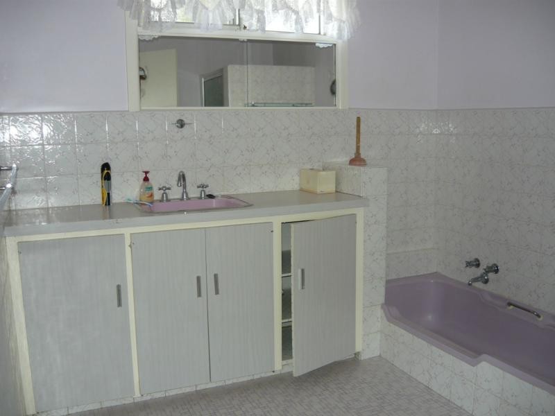 31 Shadforth Street, Benalla VIC 3672