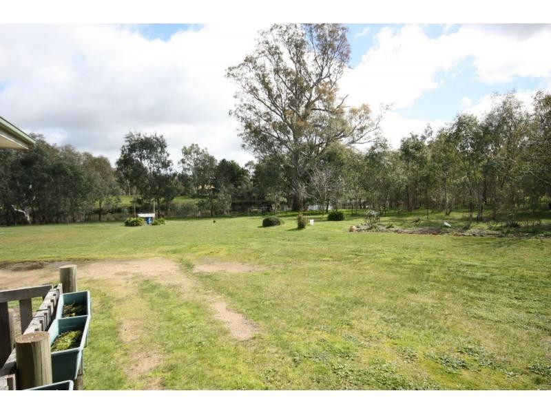 35 Harrison Road, Warrenbayne VIC 3670