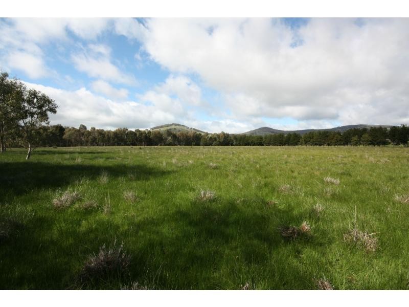 35 Harrison Road, Warrenbayne VIC 3670