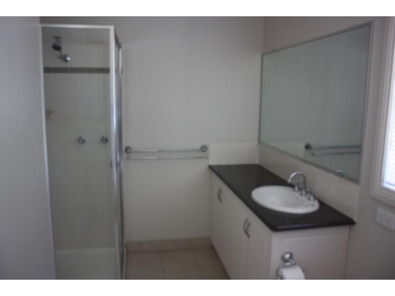 1/94 Salisbury Street, Benalla VIC 3672