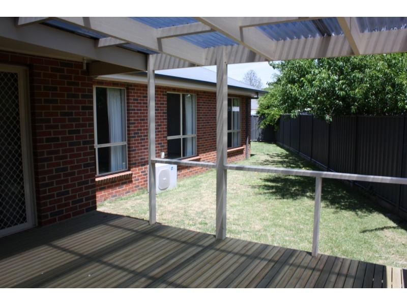 1/94 Salisbury Street, Benalla VIC 3672