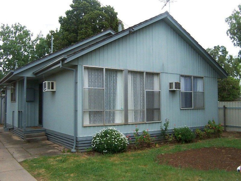 13 Cook Street, Benalla VIC 3672