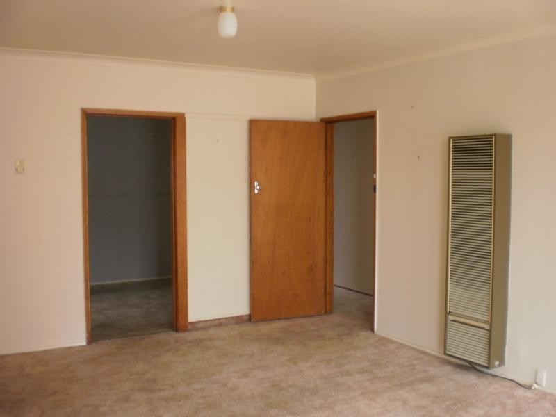 13 Cook Street, Benalla VIC 3672