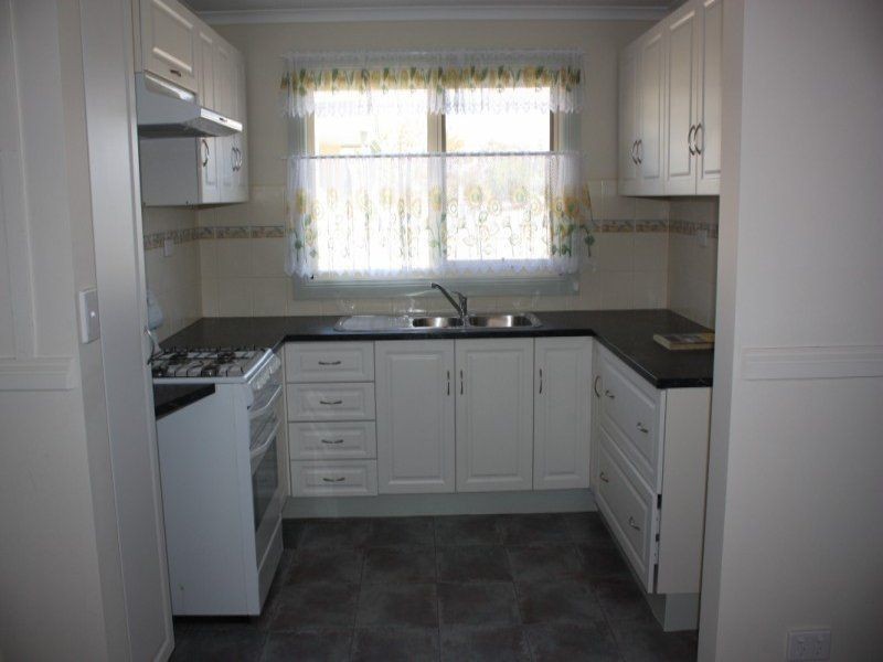 102 Benalla Street, Benalla VIC 3672