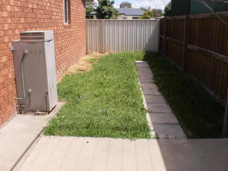 1/51 Roe Street, Benalla VIC 3672