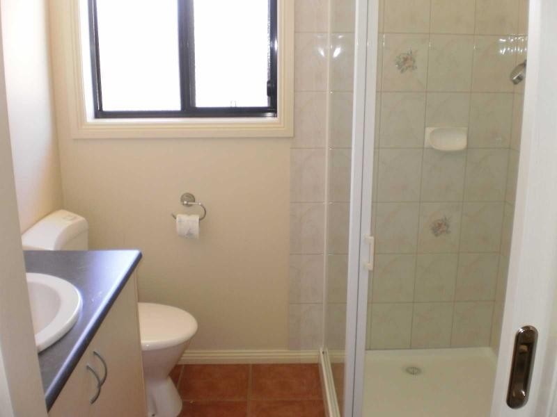 8/19 Mary Street, Benalla VIC 3672