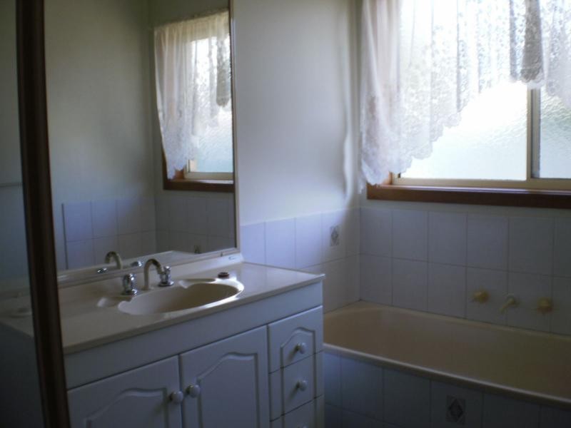 2/5 Goodenia Drive, Benalla VIC 3672