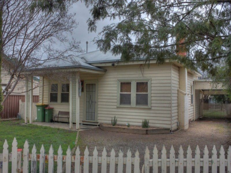 10 Martin Place, Benalla VIC 3672