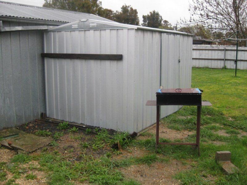 16 Commercial Road, Benalla VIC 3672