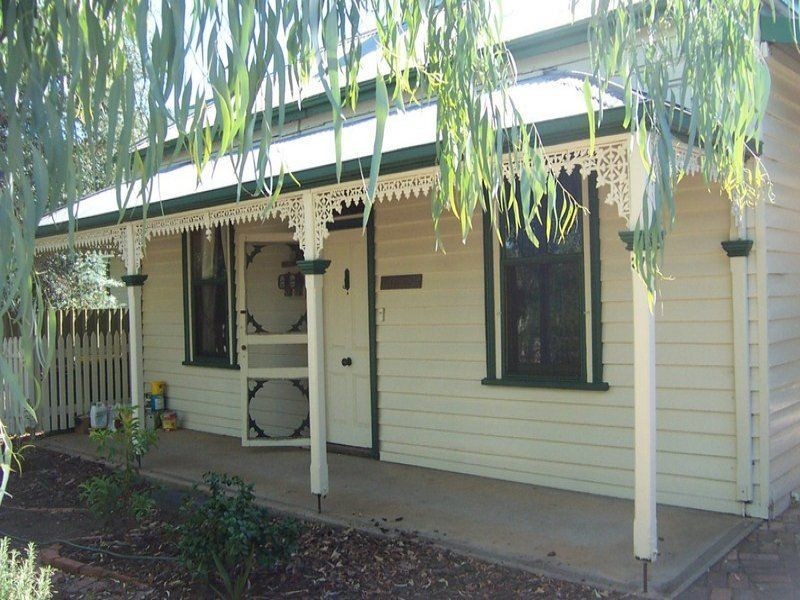 37 Smythe Street, Benalla VIC 3672