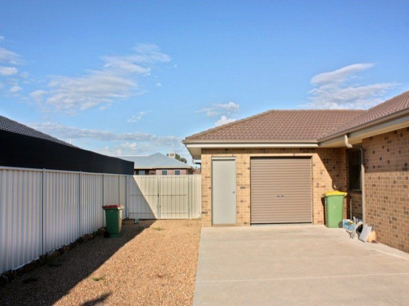 24 McNulty Drive, Benalla VIC 3672