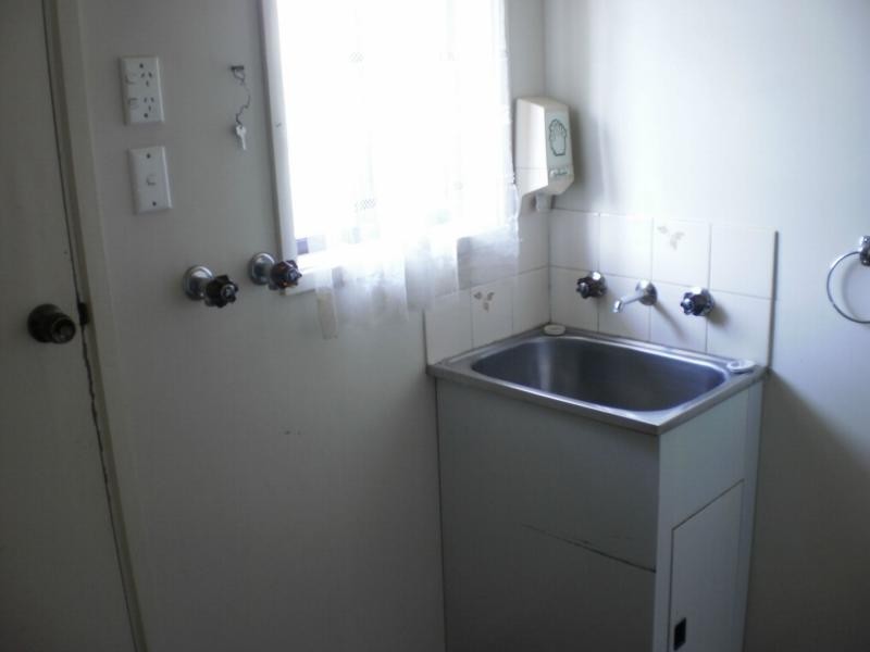 2/16 Killena Avenue, Benalla VIC 3672