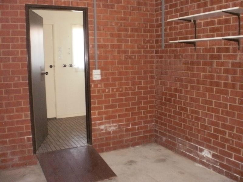 2/16 Killena Avenue, Benalla VIC 3672