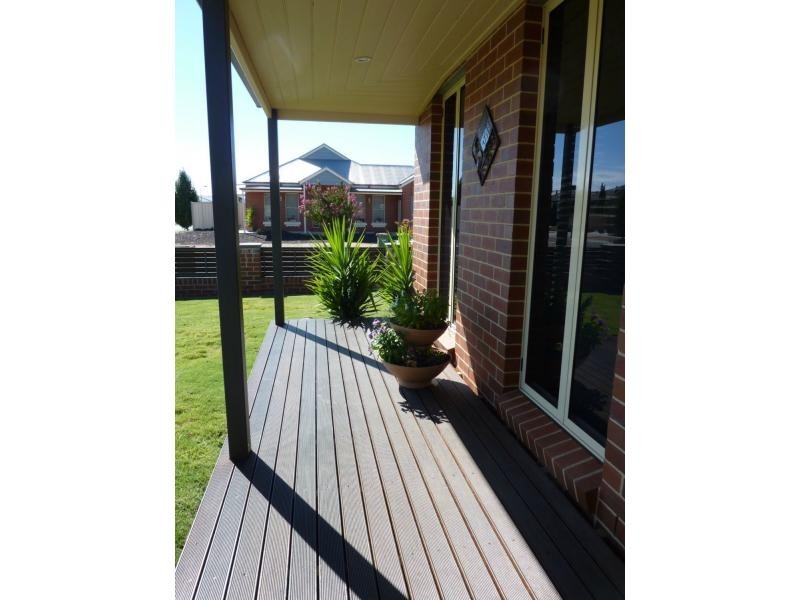 1/12 Wattletree Grove, Benalla VIC 3672