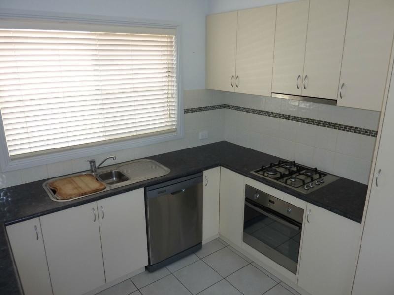 1/12 Wattletree Grove, Benalla VIC 3672