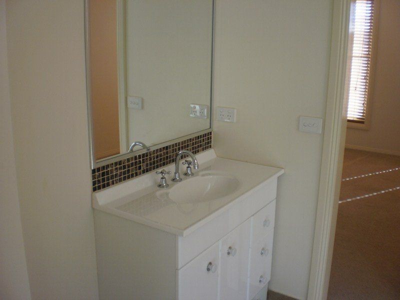 14 Fraser Street, Benalla VIC 3672