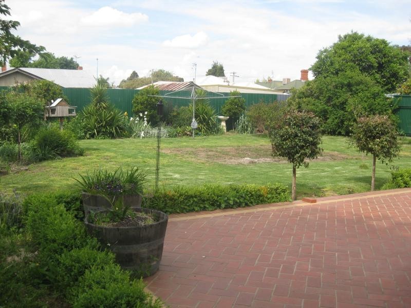 15 Lavery Street, Benalla VIC 3672