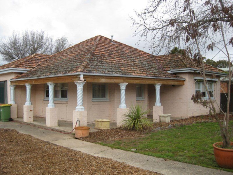 83 Bridge Street West, Benalla VIC 3672