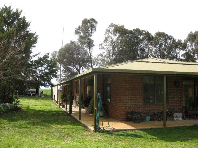 899 Baddaginnie Goomalibee Road, Tarnook VIC 3670