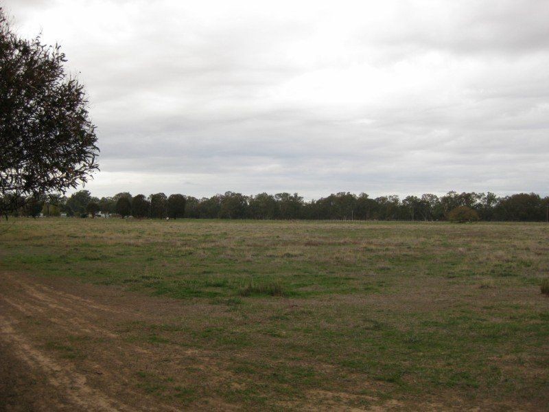 * Crawford Road, Benalla VIC 3672