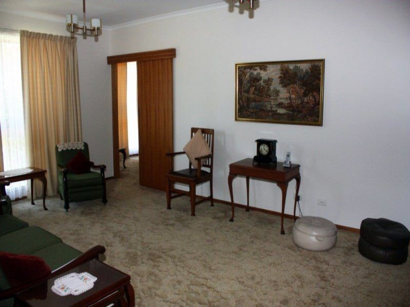 37 Shadforth Street, Benalla VIC 3672