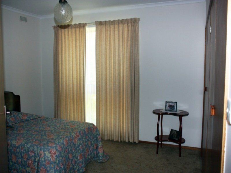 37 Shadforth Street, Benalla VIC 3672